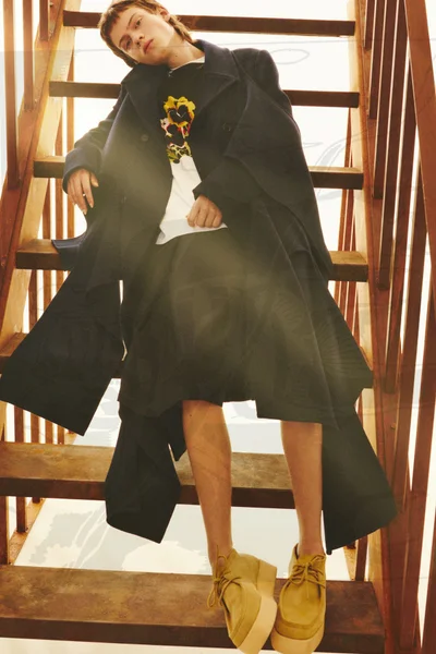 Look 5